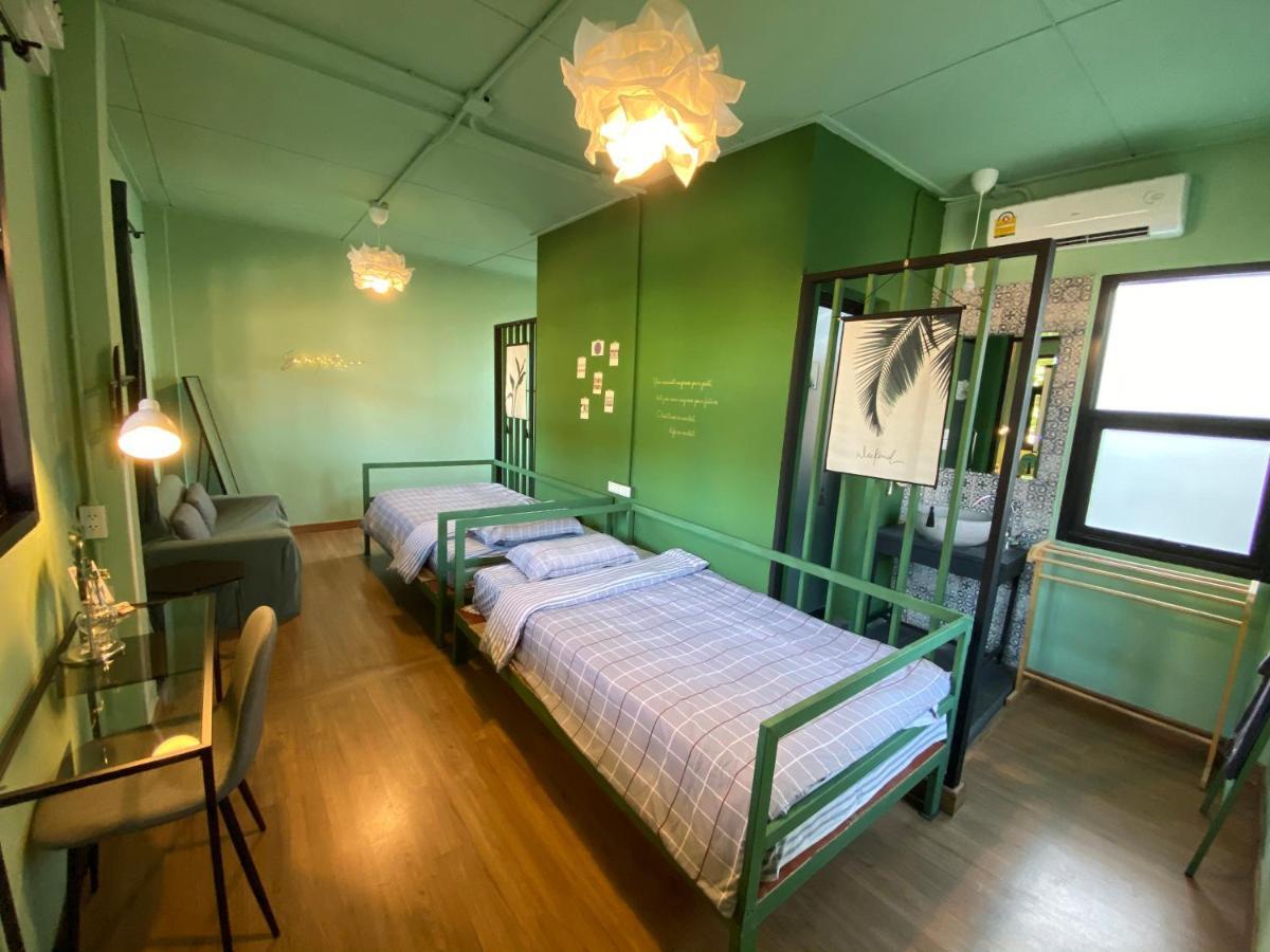 Chiangmai Moli Inn (Adults Only) Chiang Mai Luaran gambar